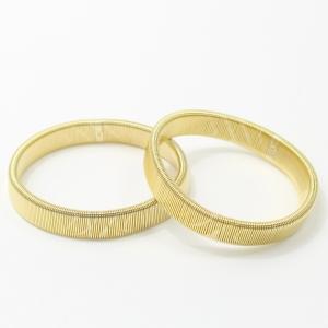 アームバンド お洒落の裏技 ゴールドのアームバンド