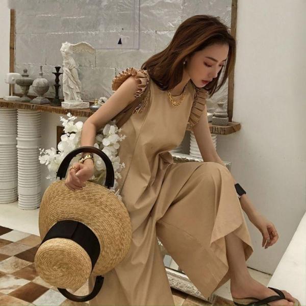 【値下げ】ラッシュガード オールインワン 水陸両用 フリルショルダー レディース 二の腕カバー 水着...