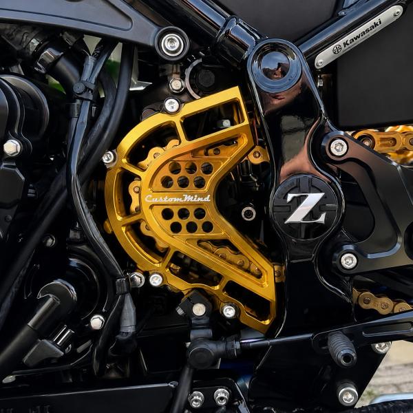 z900rs(2018モデル〜)フロントスプロケットカバーアルミ削り出し光沢ゴールド仕様
