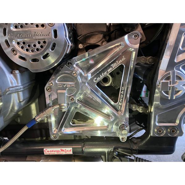 ゼファー1100アルミ削り出しスプロケットカバー（ポリッシュ仕上げ）