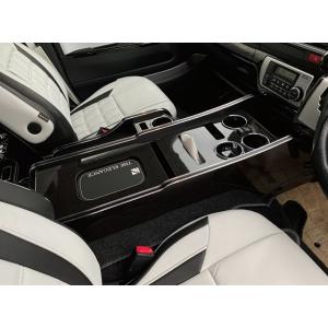 J-CLUB レガンス」200系ハイエース（ワイド/コンソール付き車）用