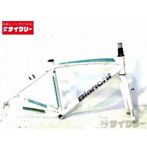 クロスバイク  ビアンキ CAMALEONTE 2 2013 中古｜cycly