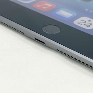新品同様 iPad(第9世代) Wi-Fi 本...の詳細画像4