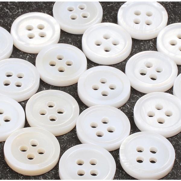 貝ボタン 貝15mm 4穴 縁あり　1個入 天然素材 　　