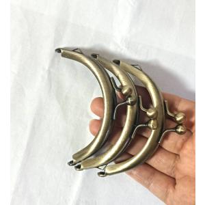 口金 (約幅8.5cm×深さ4.5cm)がま口...の詳細画像1