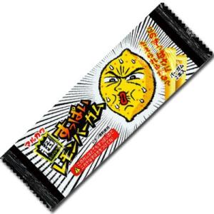おやつカンパニー】98円 カップブタメン〈とんこつ味〉（15個入