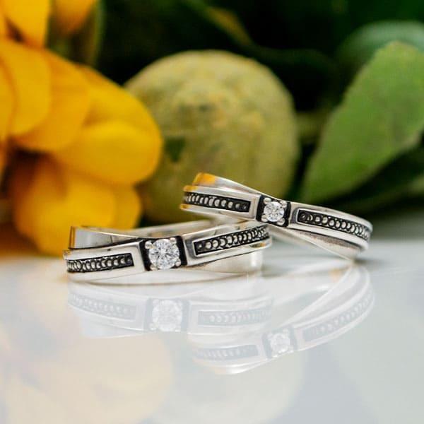 [送料無料]シルバーペアリング 刻印OK 選べる誕生石 DAgDART/ダグダート ペア価格 DR-...