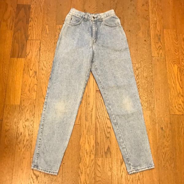 リーバイス レディース ハイウエスト テーパード デニムパンツ (7) Levi&apos;s 900 Ser...