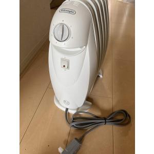 DeLonghi オイルラジエターヒーター 小型L字型フィン5枚 1?3畳用 TRN0505JS