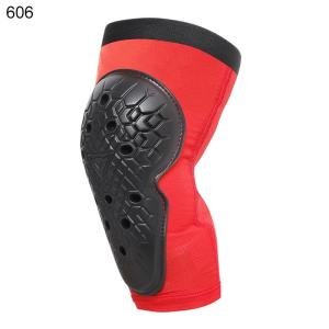 DAINESE（ダイネーゼ）公式　SCARABEO KNEE GUARDS お子様用 安心の修理保証付き｜dainesejapan
