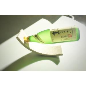 人工大理石製ボトルスタンド　ワインスタンド　