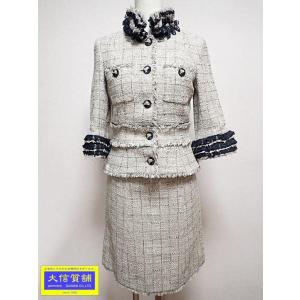 CHANEL シャネル セットアップ スカート ベージュ ラメ フリル ツイード 36 七分袖 2010春夏 中古B+ 【送料無料】 A-8475