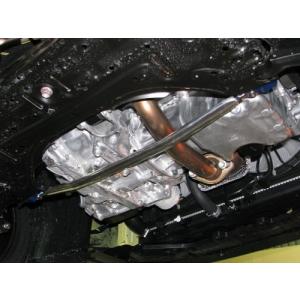 ULTRA RACING（ウルトラレーシング） フロントメンバーブレース