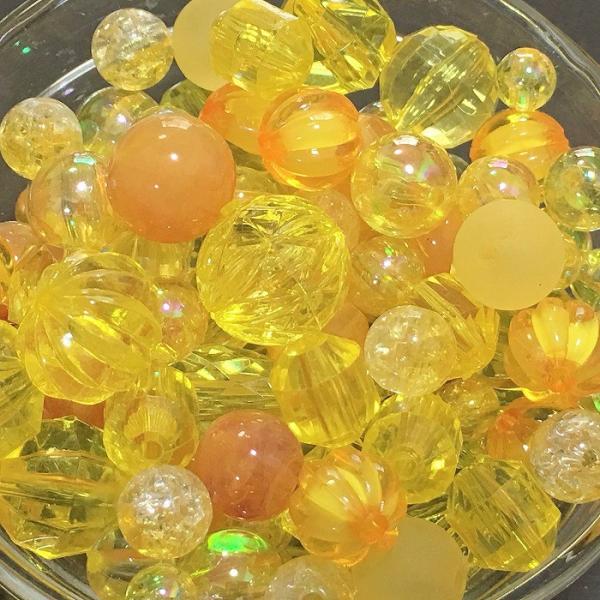 アクリル ビーズ 『4パック分おまとめセット』「ワンコイン500円ぽっきり」「たっぷり人気アクリルビ...