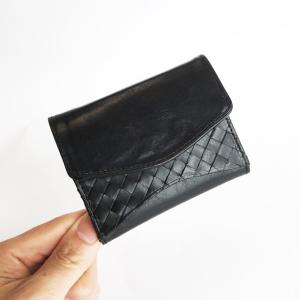 ブラック三つ折り財布 ブラック レザー製三つ折りウォレット | Marni