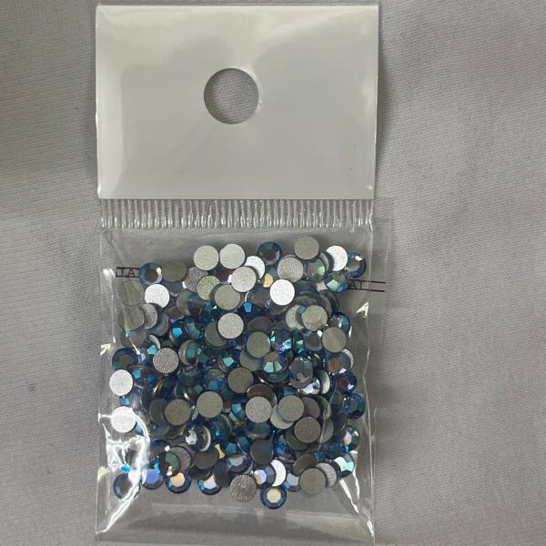 SALEストーン プレチオーザ8面カット廃盤SALEカラーAB ライトサファイアAB  SS16 小...