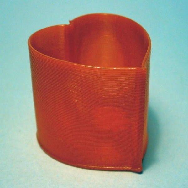 3Dデザイン 小物入れ おしゃれな 小型ハート形ケース カップ 入れ物 (螺旋3D印刷品)