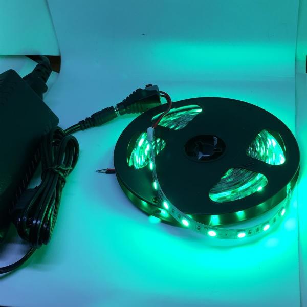 LEDテープライト 単密度 5050 高輝度 (黄)緑色 12 V (5 cm 0.7 W 単位 切...