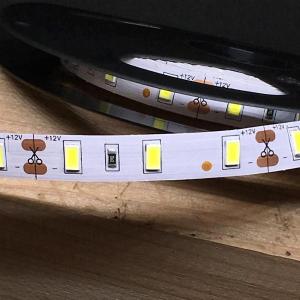 LEDテープライト 100 V 電源アダプタ ...の詳細画像1