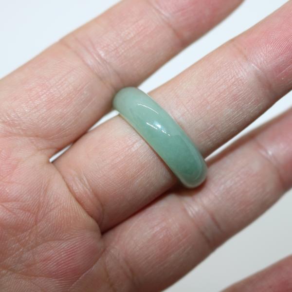 20号　 指輪 くりぬきリング ミャンマー天然翡翠　ジェイダイト　ヒスイ　A貨　天然石　 送料無料