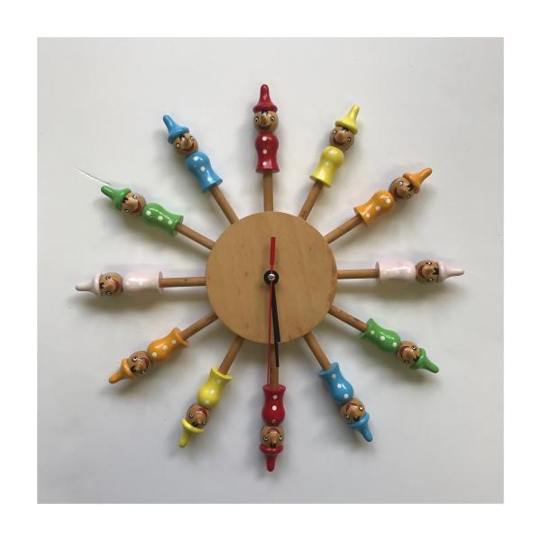 売り切れました！WOODEN WALL CLOCK CROWN　ピノキオ