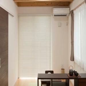 フルネス 木目調アルミブラインド/シャンディ25 オフホワイト/60×98cm
