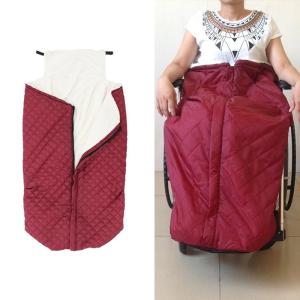 車椅子での冬のお出かけに脚の防寒対策 足先や脚からの冷えを防ぐ