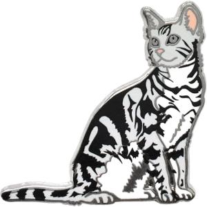 【さくら】三毛猫シルエット ピンバッジ 猫ピンズ ピンバッジ 三毛猫三宅さん さくらみやけ ピ ンブローチ