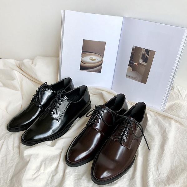 オックスフォードシューズ レースアップ ローヒール フラット おじ靴 レディース 革靴 黒 茶色 ブ...
