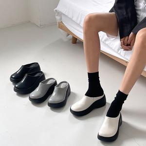MARNI（マルニ） Shearling Sandal フスベットサボ シアリング