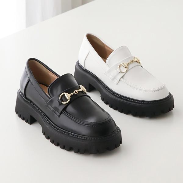 ローファー 厚底 トラックソール ビットモチーフ レディース ミドルヒール 黒 白 ブラック ホワイ...