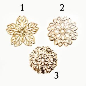 メタルチャーム 透かしパーツ フラワー(花) 3...の商品画像