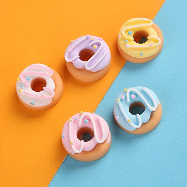 パステルなカラーのクリームドーナツ 5個セット☆スイーツデコパーツ