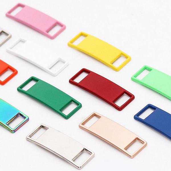 オシャレは足元から！春〜秋にオススメです♪デコ用スニーカープレート 2枚組 ゴールド・シルバー