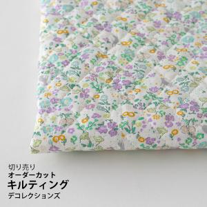 生地 50cm単位 キルティング 花柄パッチワーク風 562-243-2 実店舗