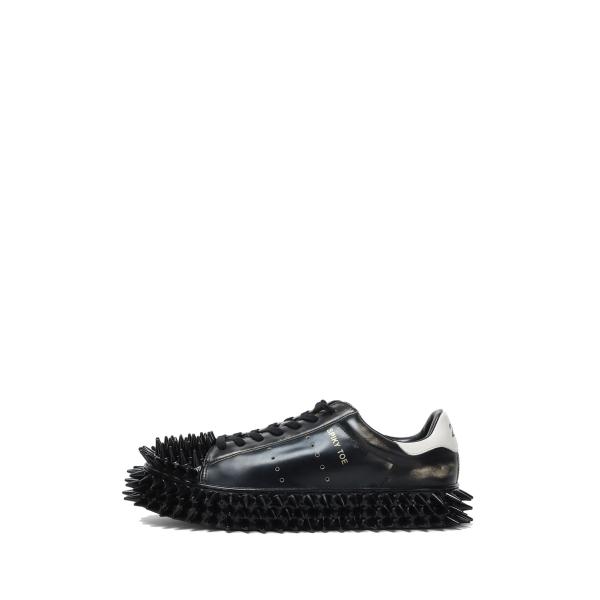 【P2倍】SPIKY LEATHER SNEAKER - BLACK (25AW76FT63) do...