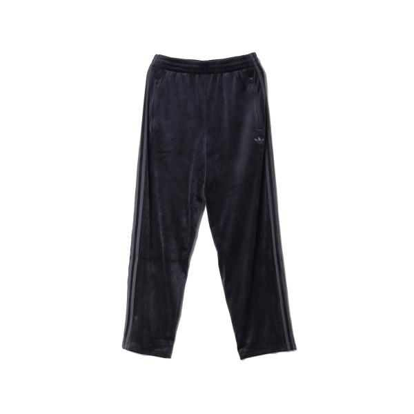 FB TP VELOUR - BLACK (KQ5481) adidas Originals -Wo...