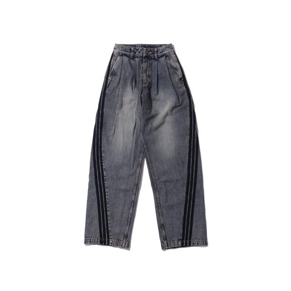 DENIM JEANS - CHALKYBROWN (DJ790) adidas Originals...