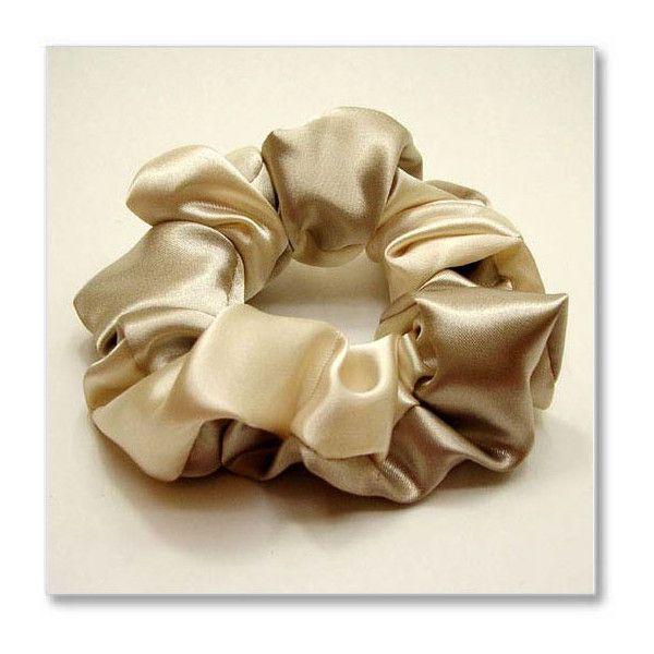 ネコポス可  ヘアーアクセサリー シュシュ ツイストサテン シュシュ（ベージュ＆サンドベージュ）