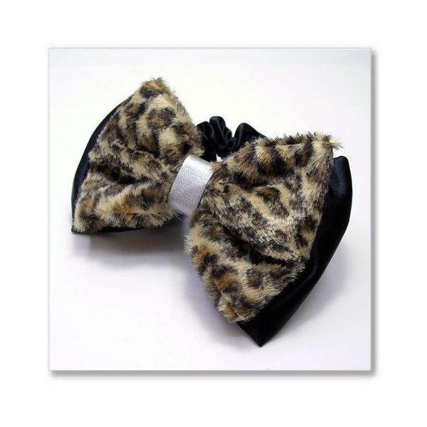 ネコポス可  ヘアーアクセサリー シュシュ ヒョウ柄ファーダブルリボン シュシュ（シルバー）
