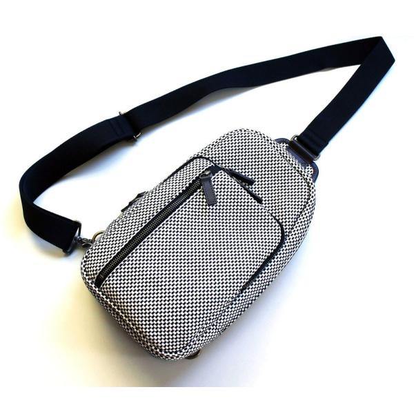 和風 一重刺し子 斜めがけ ボディバッグ 約16.5x30x6cm 日本製