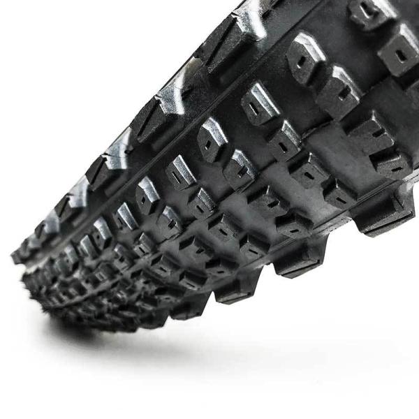 【限定特価 50% OFF】e13 LG1 RACE SS TIRE