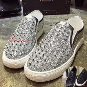 派手なスニーカーの商品一覧 通販 Yahoo ショッピング