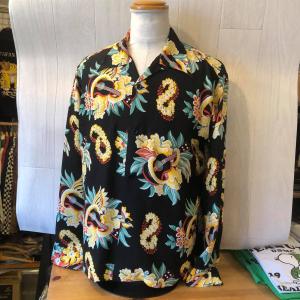 SUN SURF サンサーフ 長袖 アロハシャツ “MACINTOSH UKULELE” SS28555-119/BLACK｜delsol-kumamoto