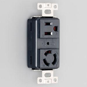 アメリカン電機 コンビ複式横型埋込コンセント 平刃形・引掛形 接地形2P 15A 125V 圧着端子...