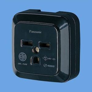 Panasonic（パナソニック） □パナ 接地2P30A角型コンセント(薄形 