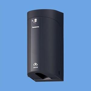 パナ スマートデザイン EV・PHEV充電用 カバー付15A・20A兼用接地屋外コンセント(簡易鍵付)(露出・埋込両用)(200V用)(ブラック) WK4422B｜densetsu-n-net