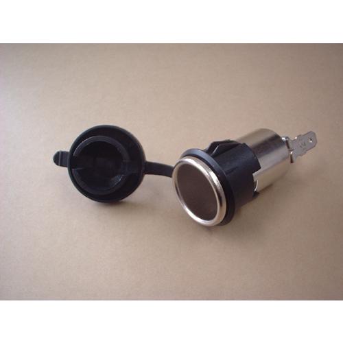 カバー付シガーソケット