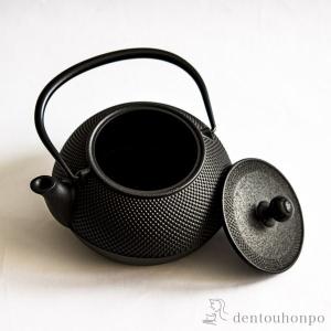 岩鋳 南部鉄器 鉄瓶 7型 特製アラレ紋 内面...の詳細画像2