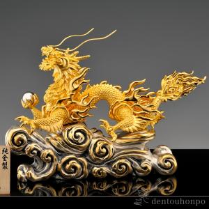 純金 青雲吉祥龍 C 180g ( 木札名入れ...の詳細画像2